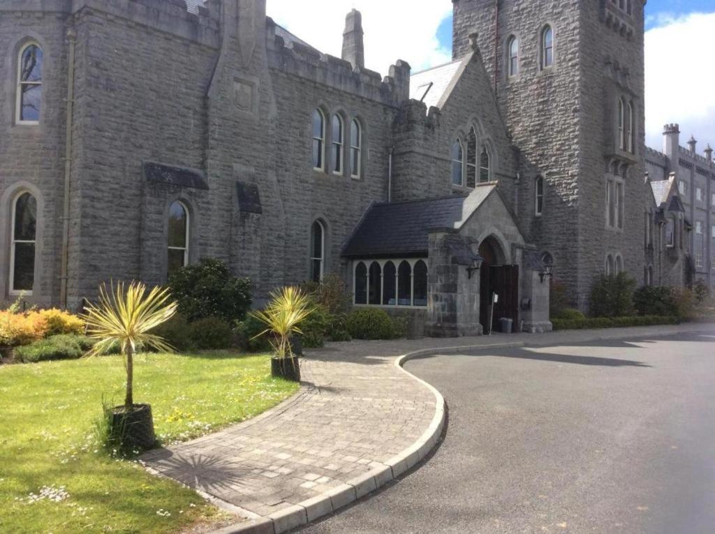 BallyfarnonKilronan 4 Bed House On Castle Grounds别墅 外观 照片